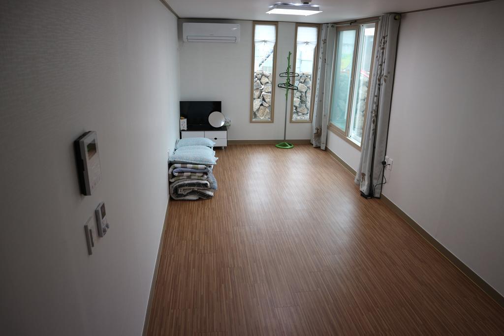 Blue Island Guesthouse Согвипхо Экстерьер фото