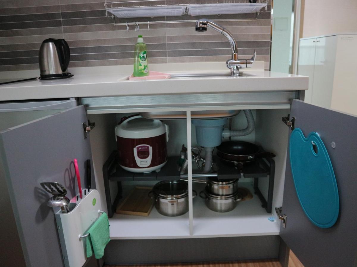 Blue Island Guesthouse Согвипхо Экстерьер фото